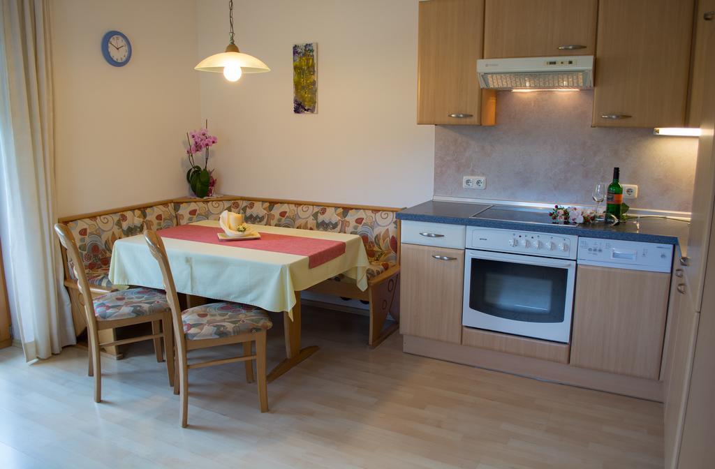 Ferienwohnung Biechl-Hauser Doris Sankt Ulrich am Pillersee Habitación foto